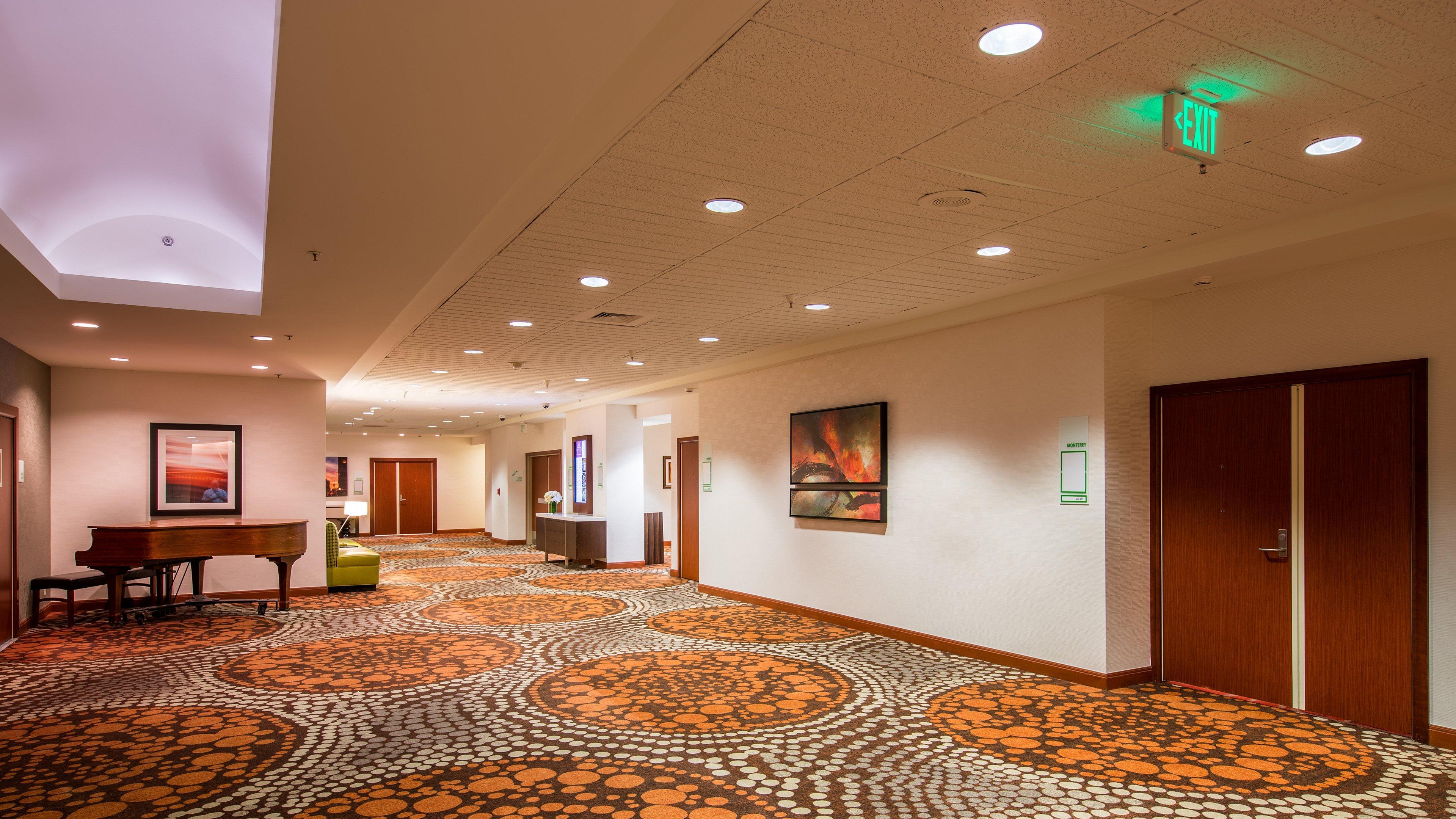 Holiday Inn San Francisco - Golden Gateway Newly Renovated With No Resort Fee Exterior photo