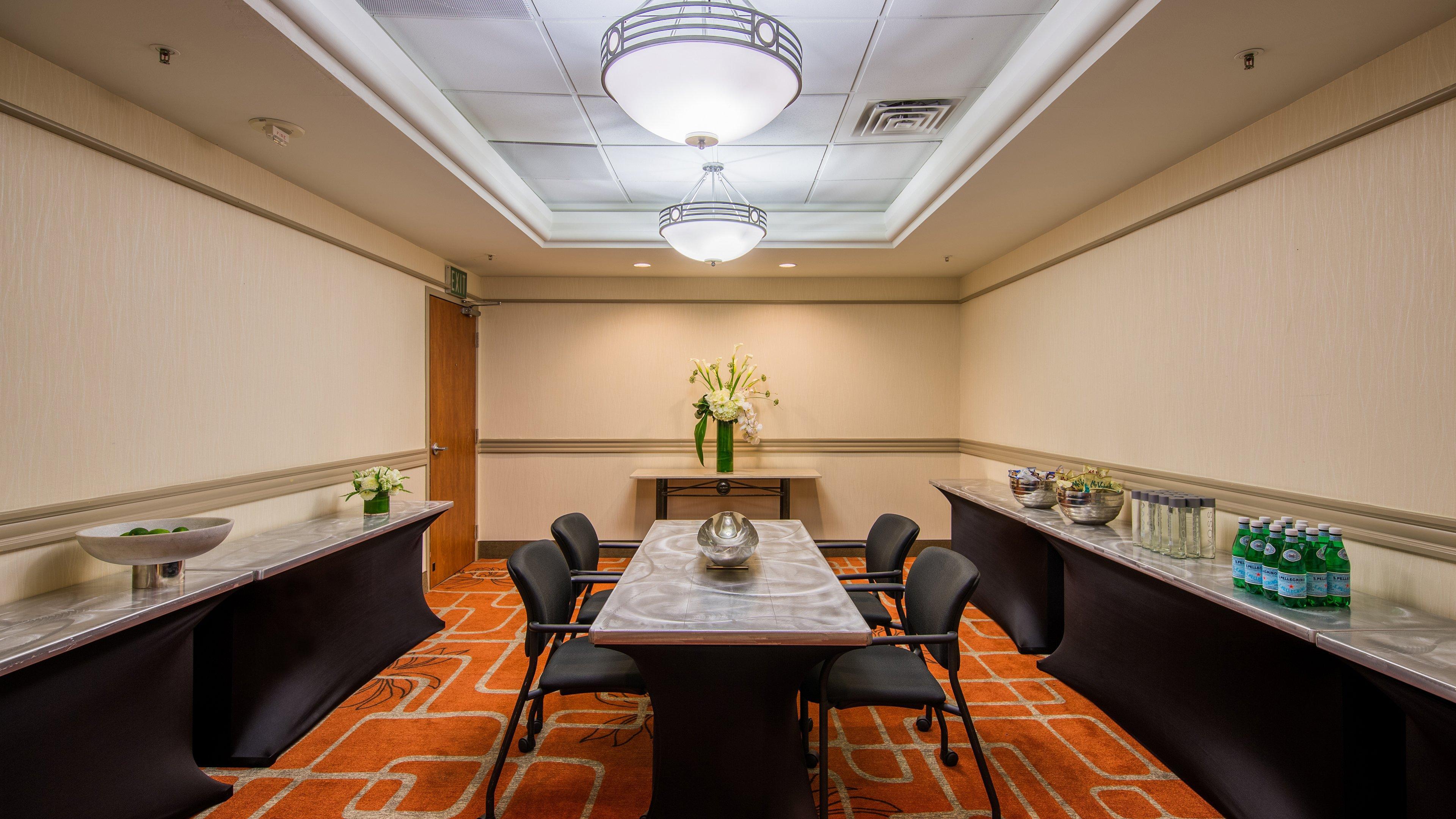 Holiday Inn San Francisco - Golden Gateway Newly Renovated With No Resort Fee Exterior photo