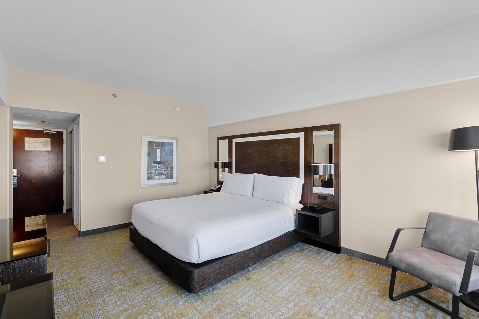 Holiday Inn San Francisco - Golden Gateway Newly Renovated With No Resort Fee Exterior photo