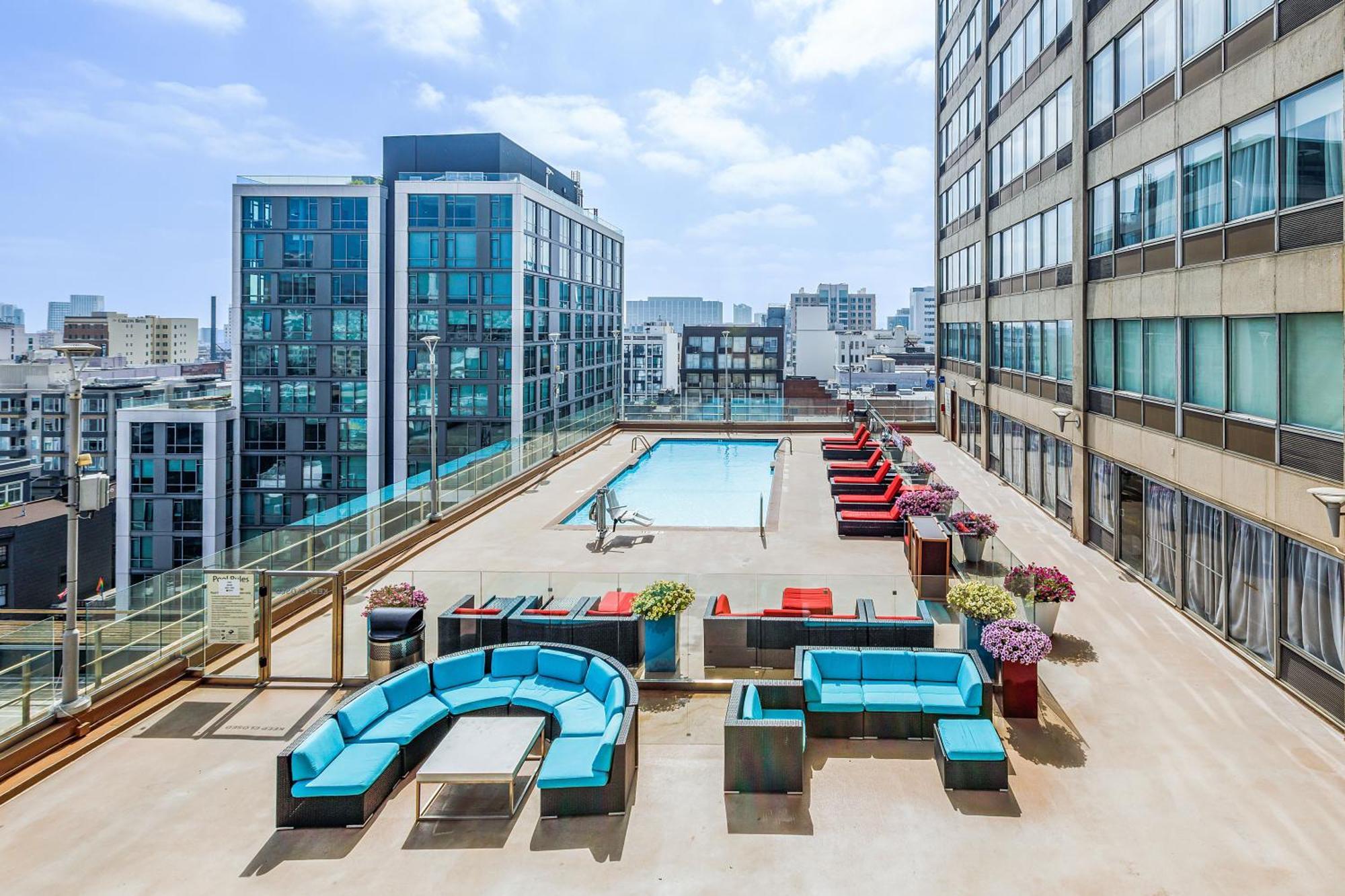 Holiday Inn San Francisco - Golden Gateway Newly Renovated With No Resort Fee Exterior photo
